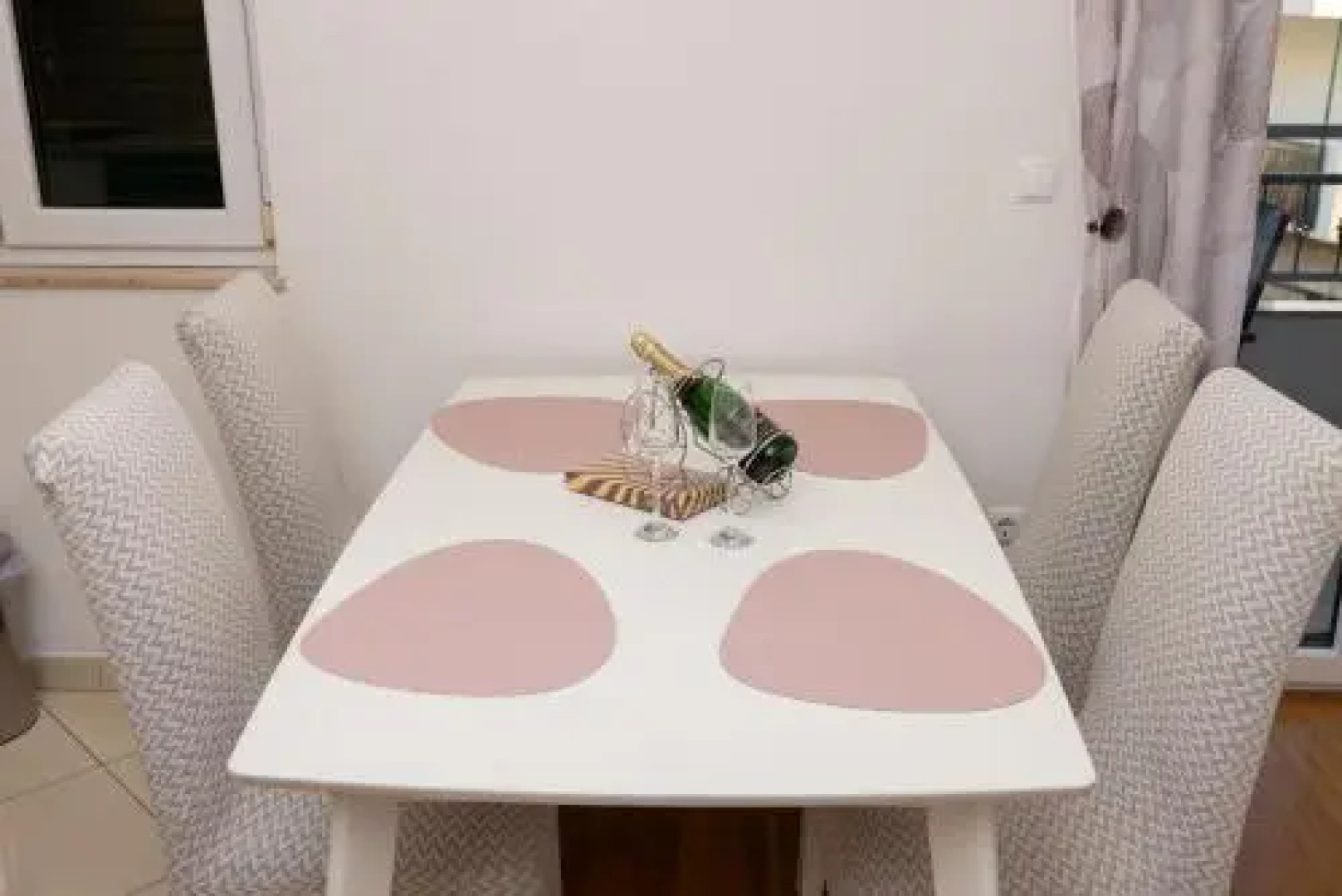 Apartmani Nina & Mili