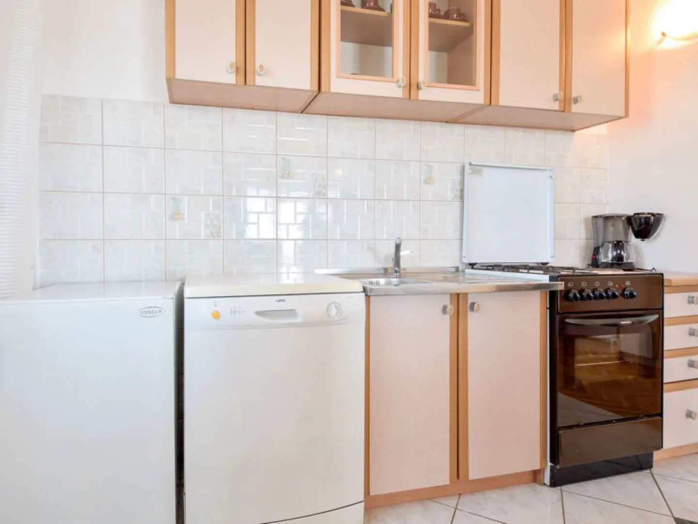 Apartment Beba Karlobag 11206