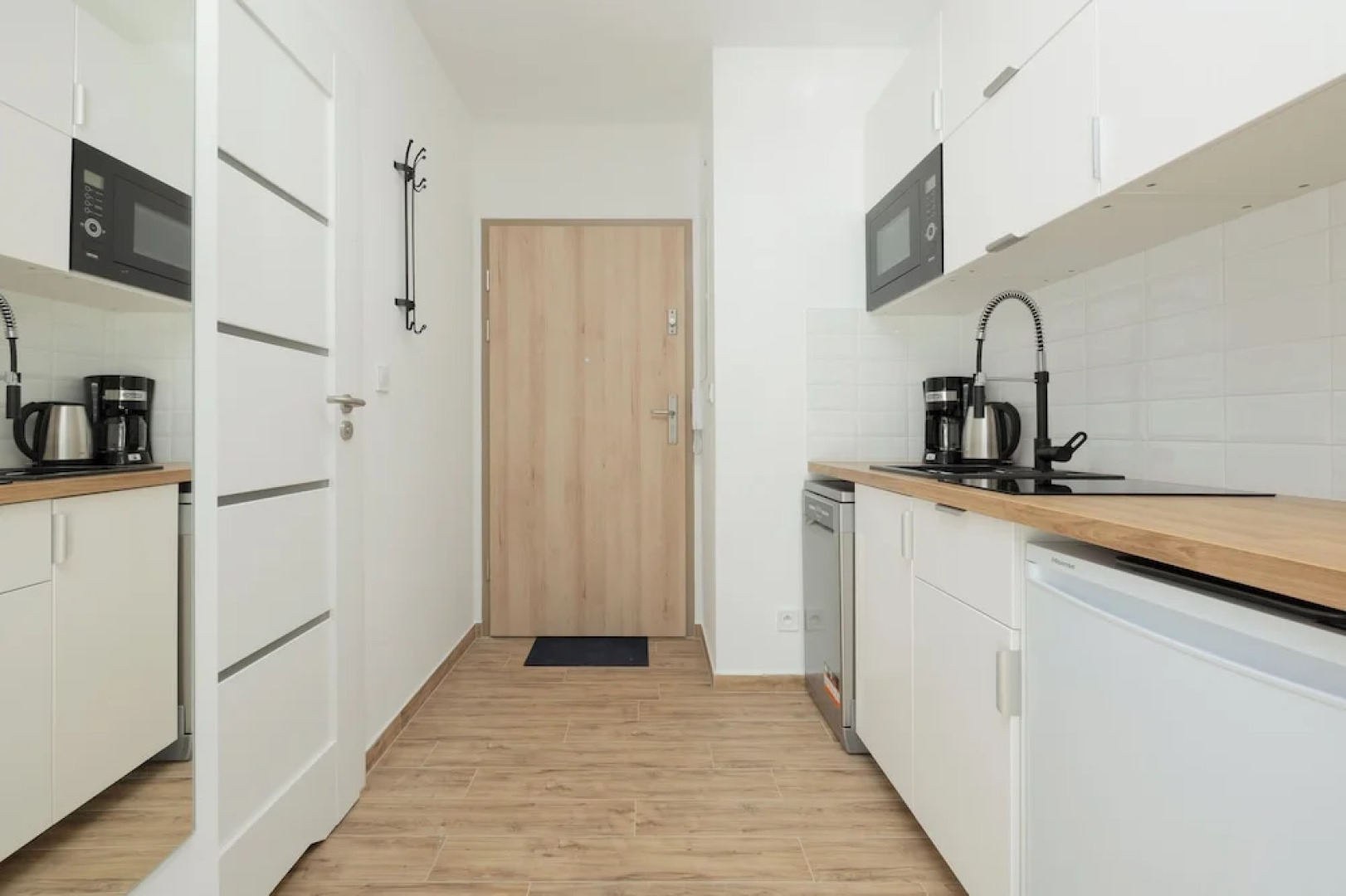 Sunny Sky Studio Dziwnow by Renters