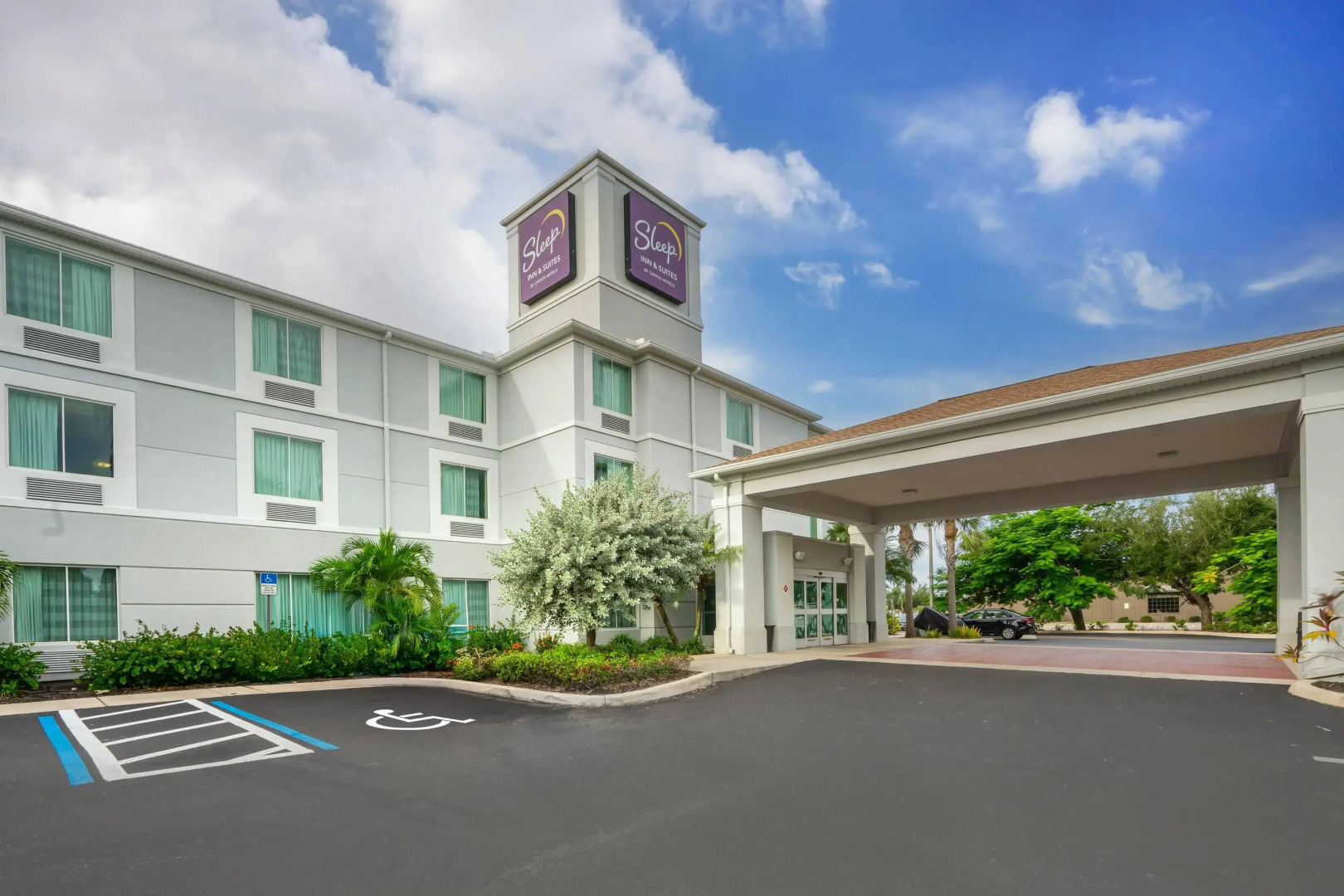 Sleep Inn & Suites Port Charlotte - Punta Gorda