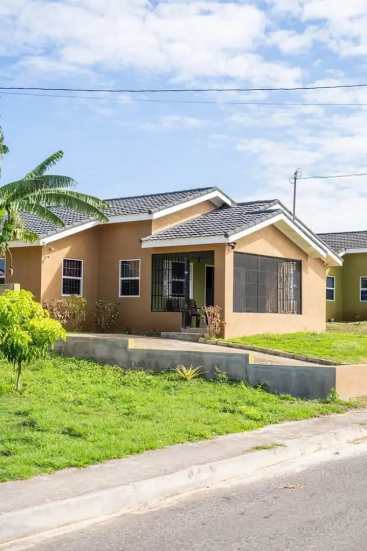 Captivating 2-bed House in Falmouth