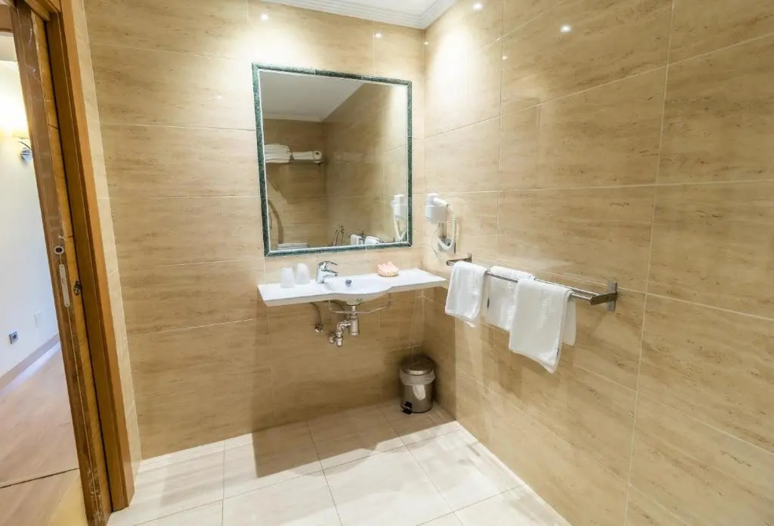 Apartamentos Santo Domingo de Silos