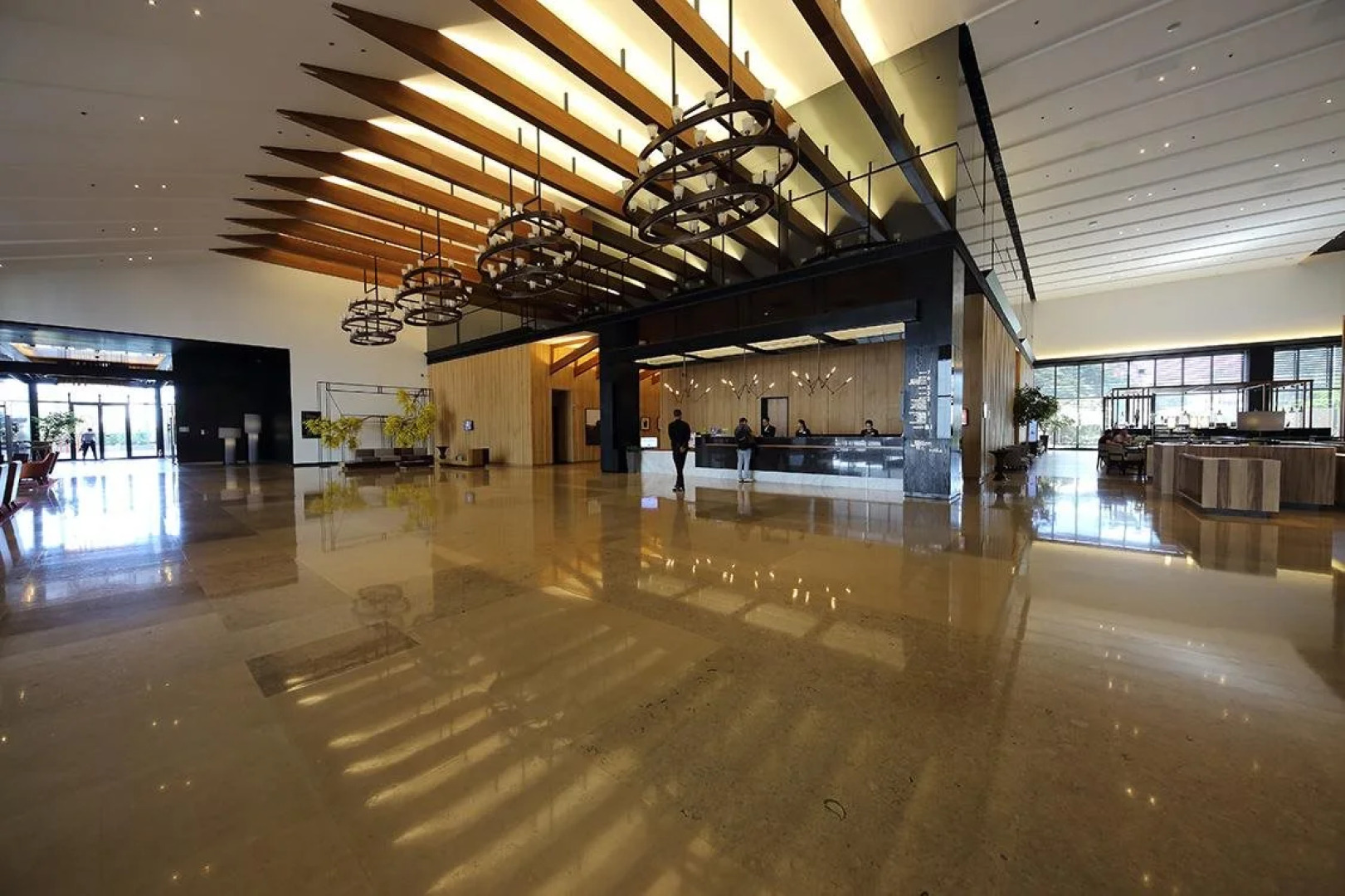 Midori Clark Hotel and Casino