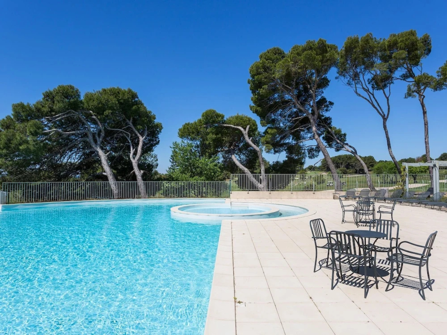 Charming Apartment With Dishwasher, View at the Golf Course