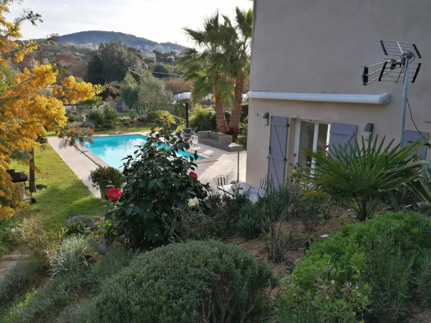 studio 5min plage agosta