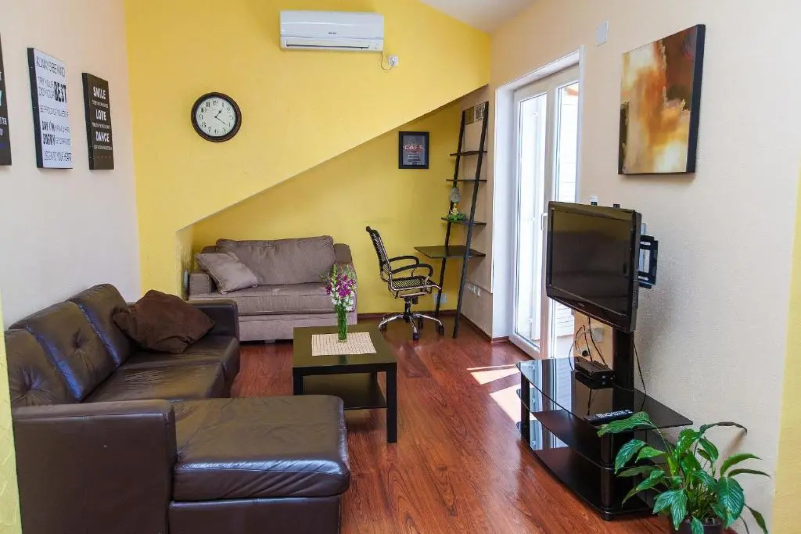 Apartments Villa Americana