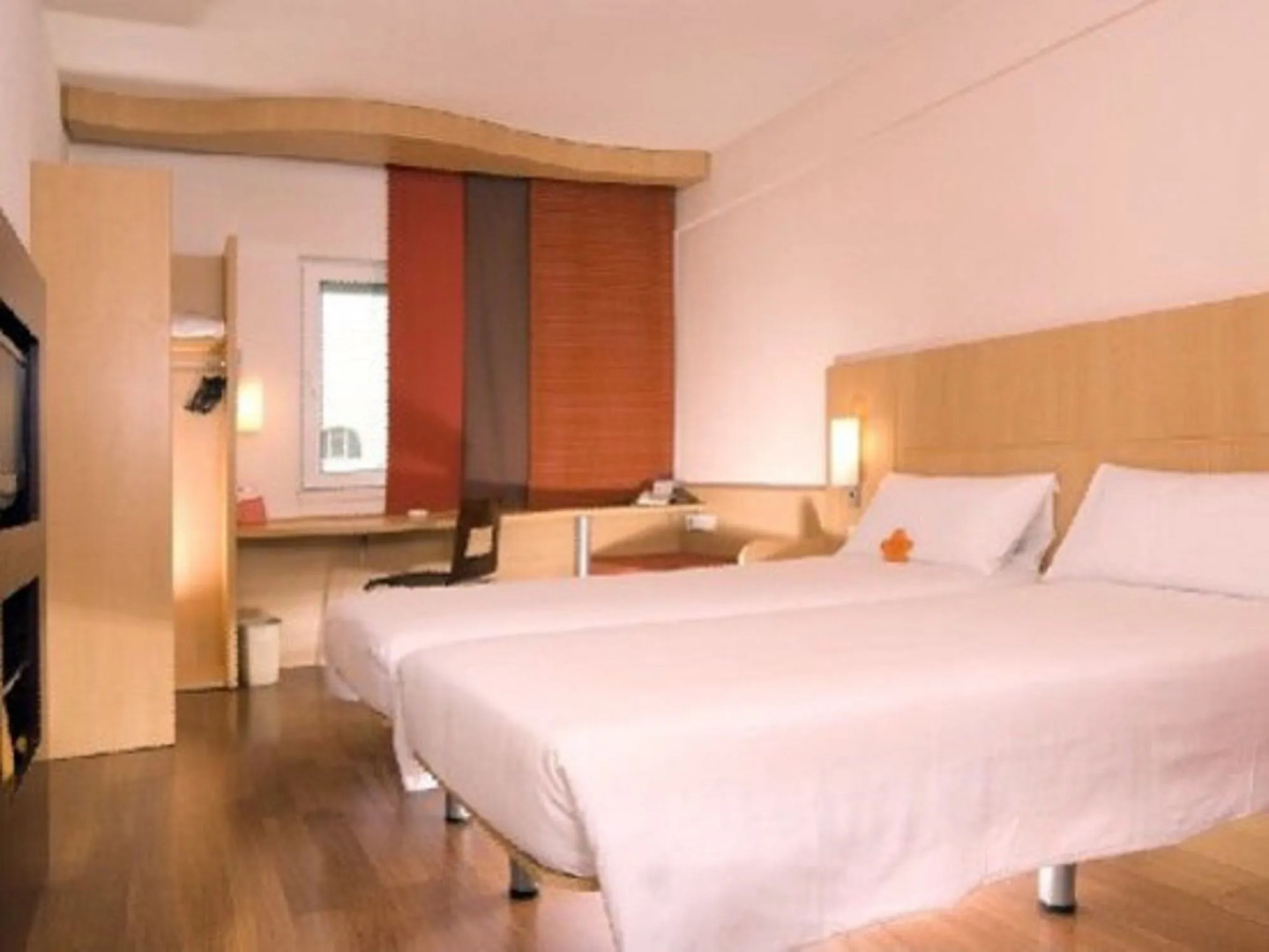 Mercure Harbin Central Street Sophia Church