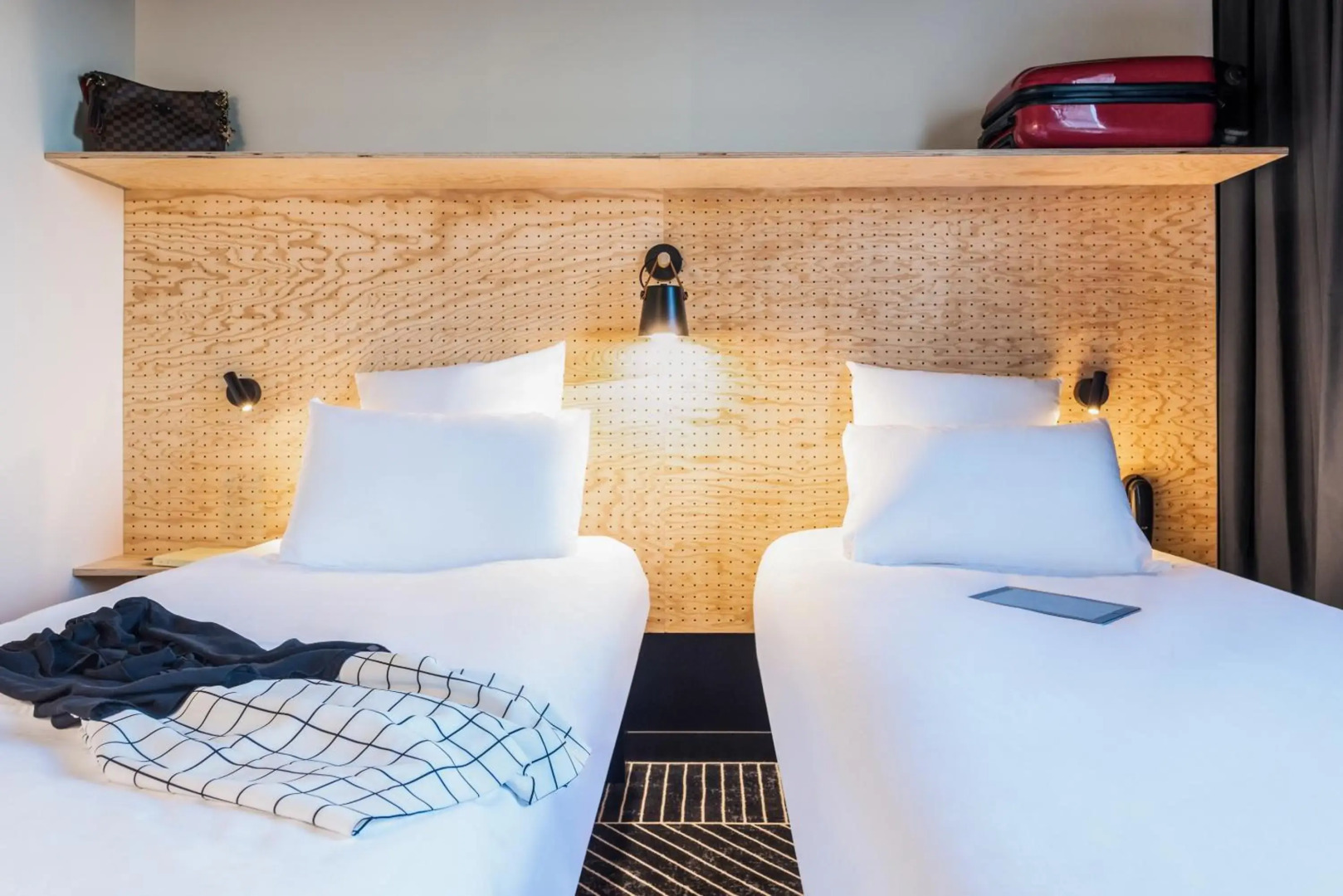 ibis Styles Lyon Meyzieu Arena Stadium