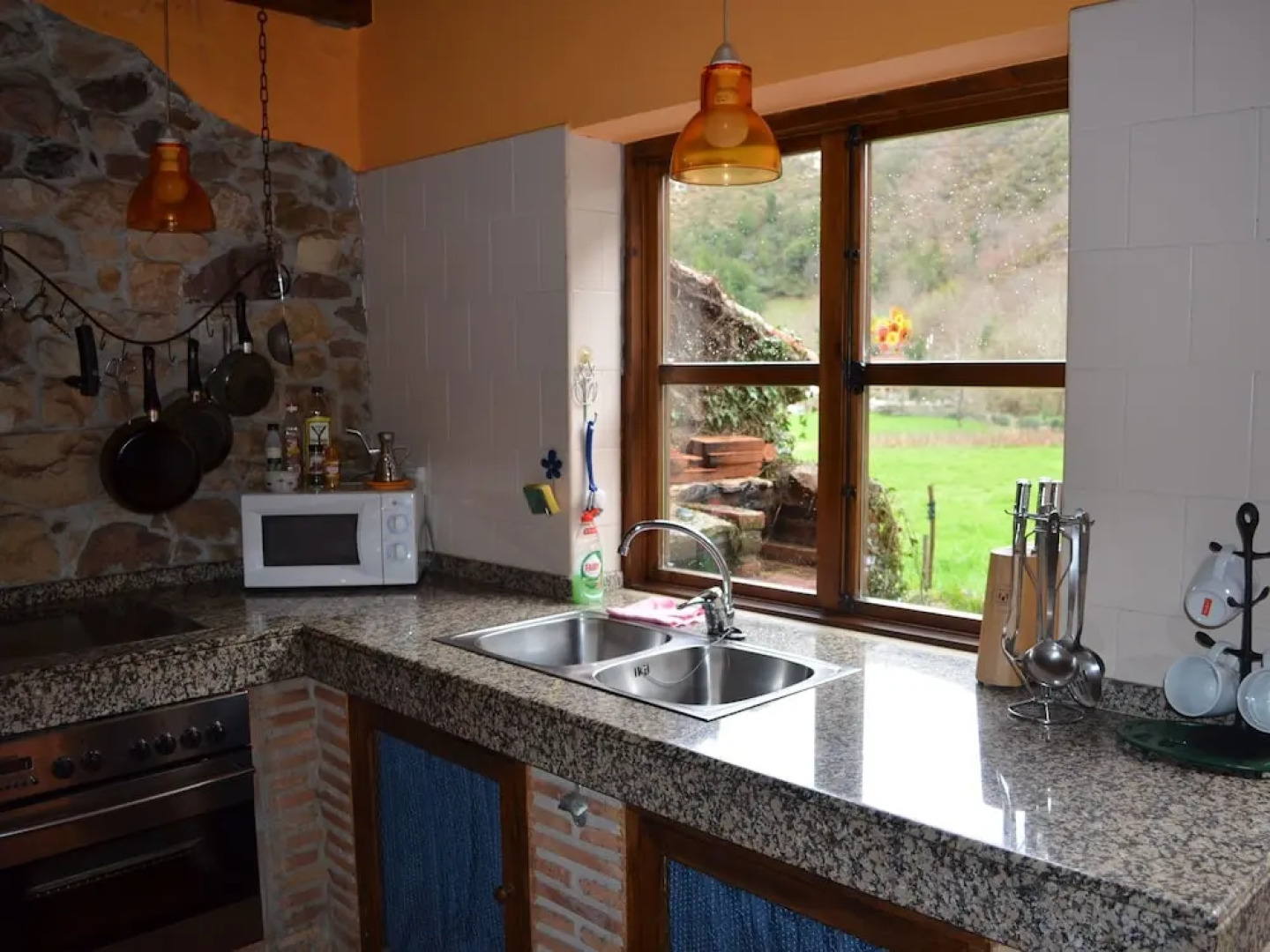 Quaint Cottage in Tormin near Covadonga Park