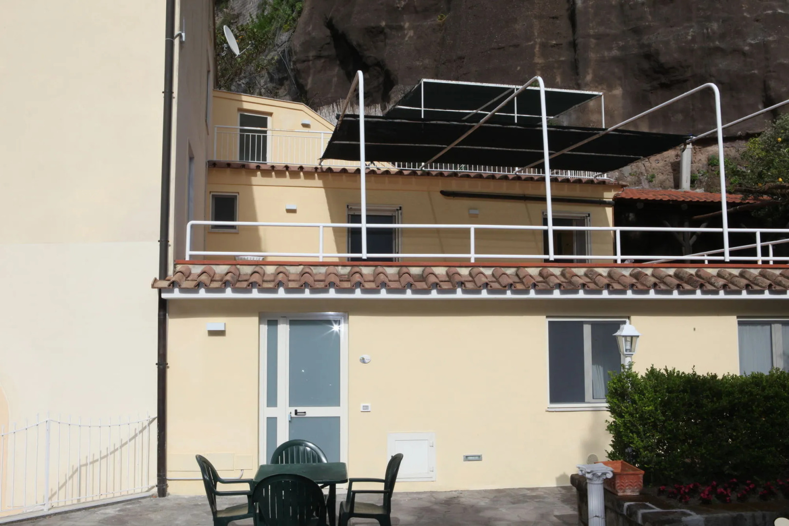 Marina Grande Residence