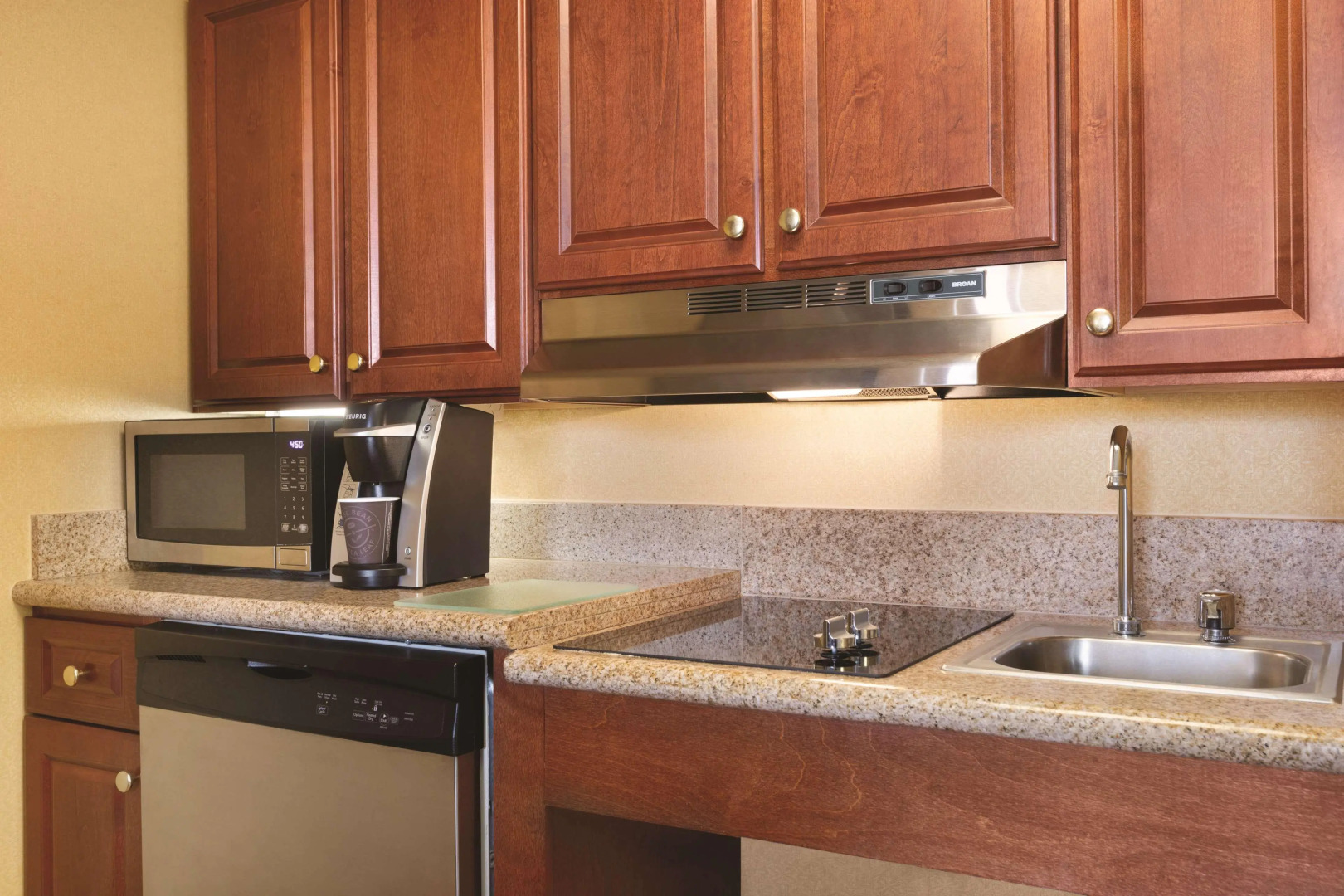 Homewood Suites by Hilton Detroit-Troy