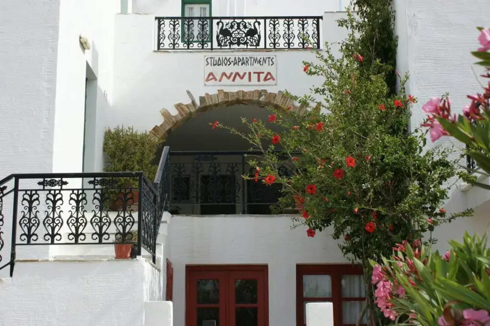 Annita's Village Hotel