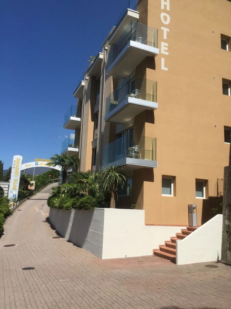 Hotel Campione