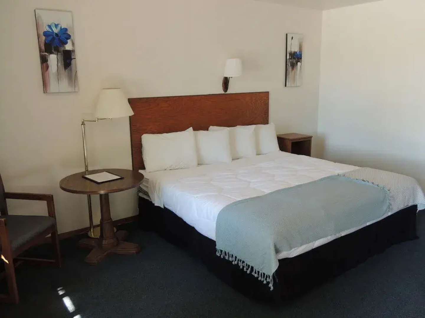 Sister Bay Inn