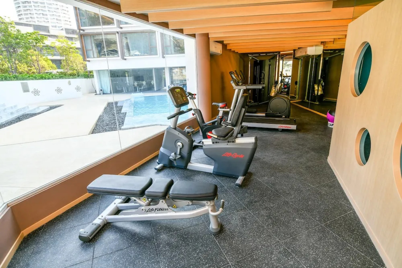 VERSO hua hin – a Veranda Collection