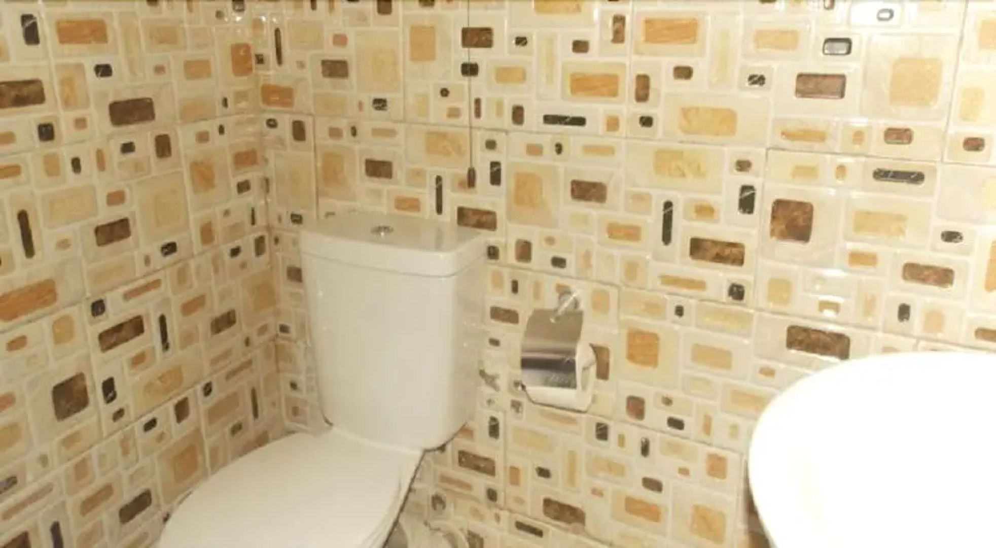 Annes Luxury Suites Ltd