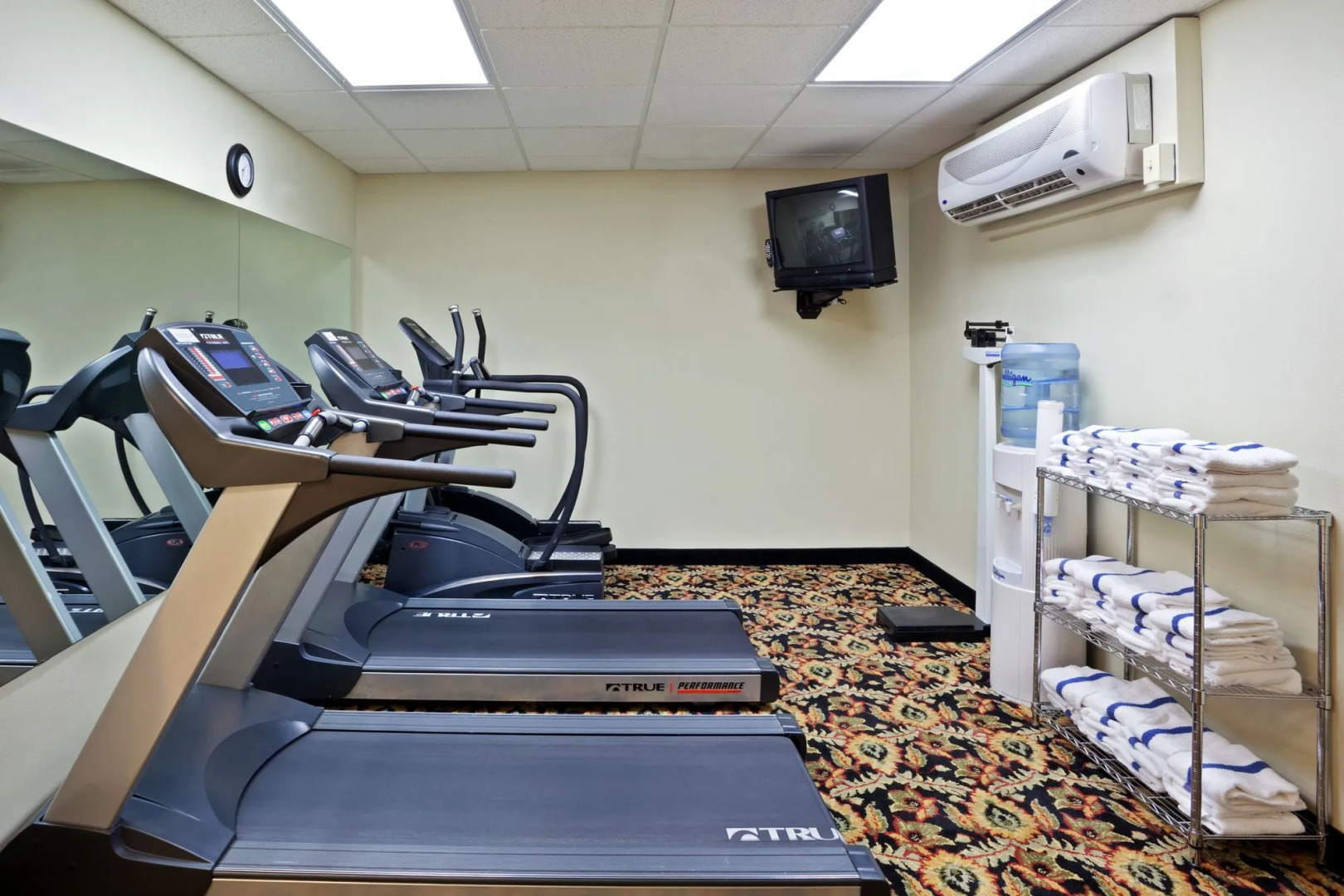 Holiday Inn Express Corvallis-On the River by IHG