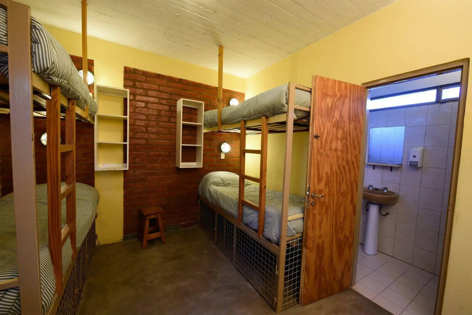 La Tosca Hostel