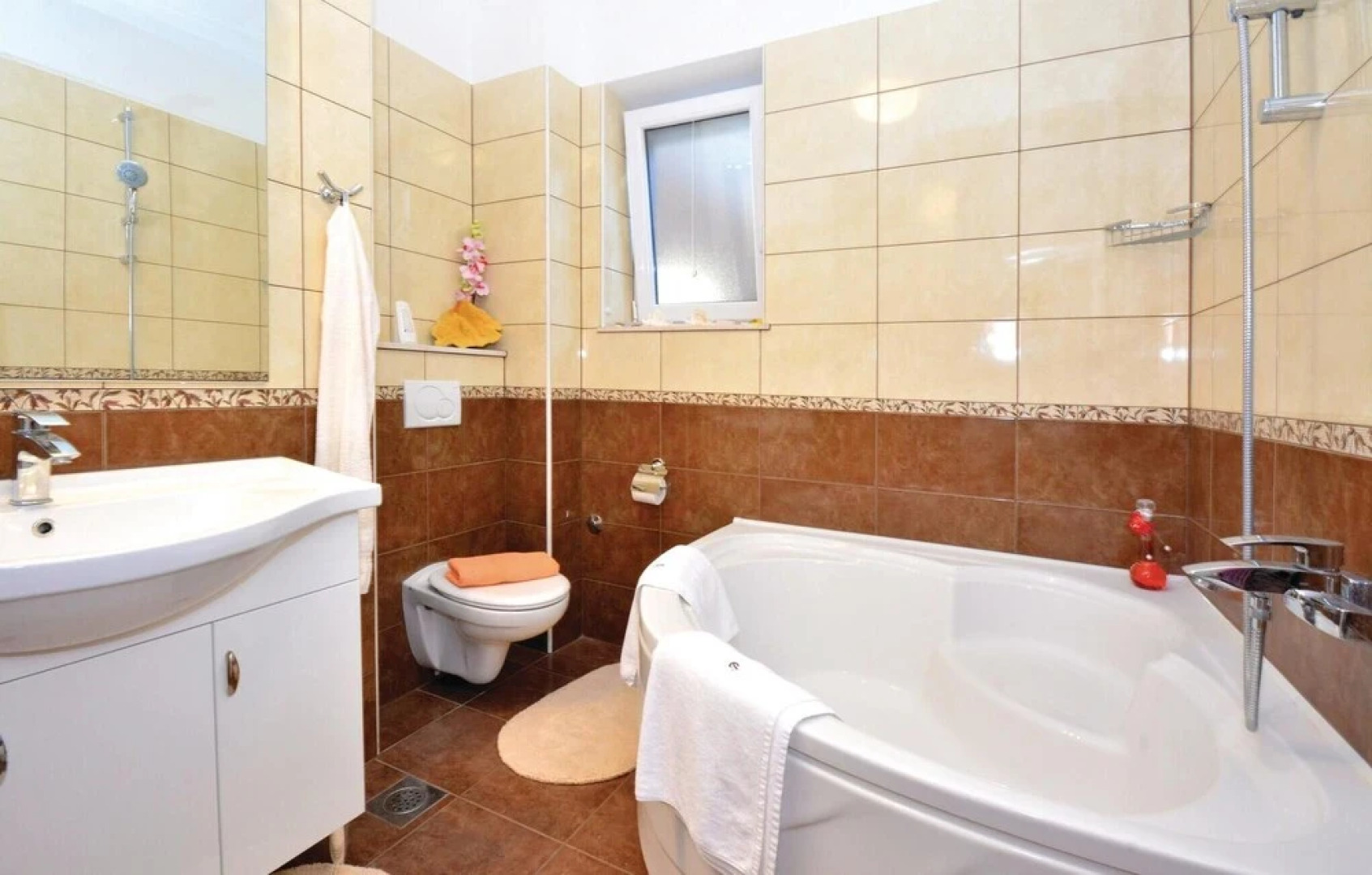 Beautiful Home in Krilo Jesenice With Wifi and 3 Bedrooms