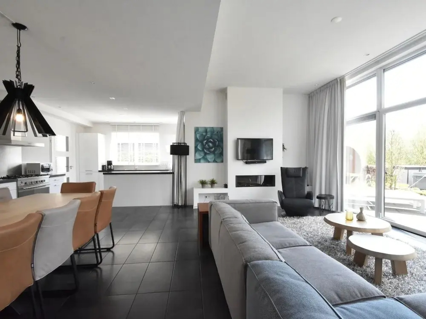 Modern Villa in Harderwijk with Hot Tub