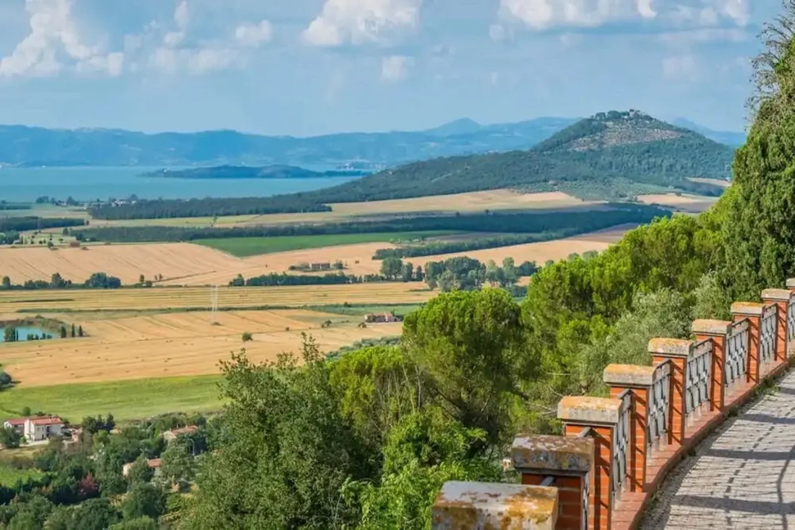 Elm Tree Apt In Farmhouse With Pool
