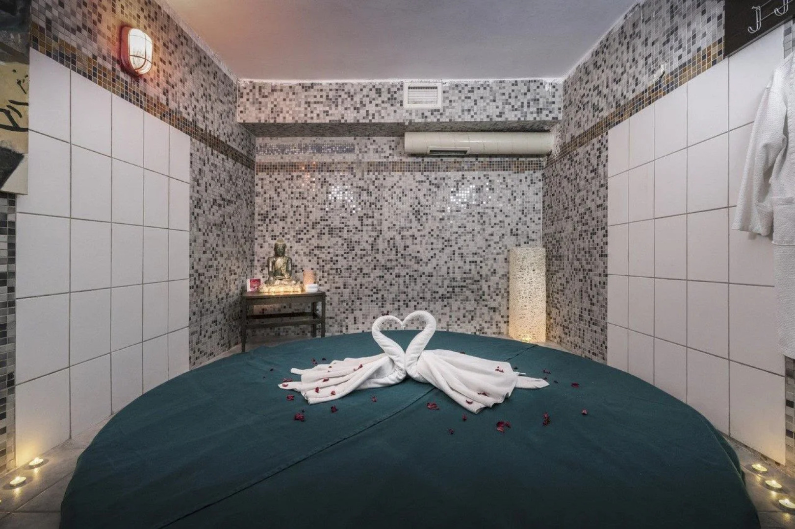 Отель Rox Resort