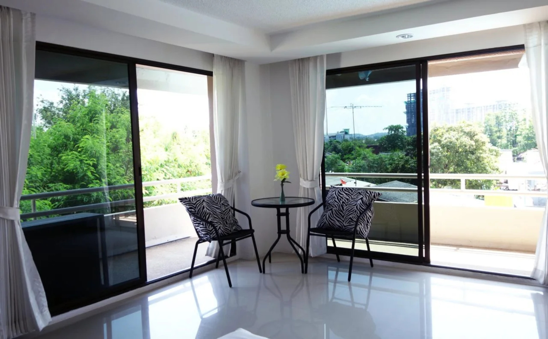 Angket Hip Residence