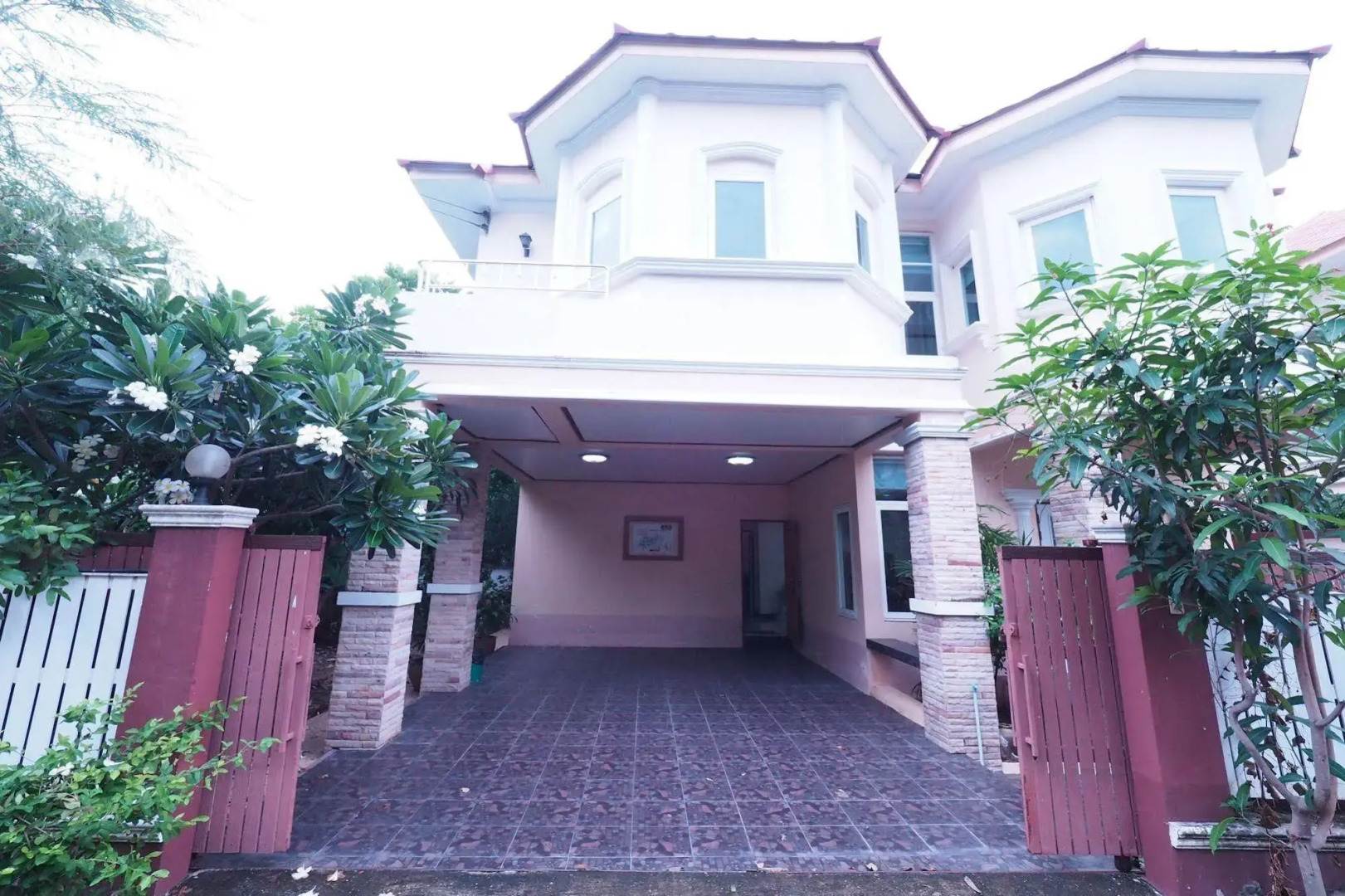 Kamalar Palace Longstay house