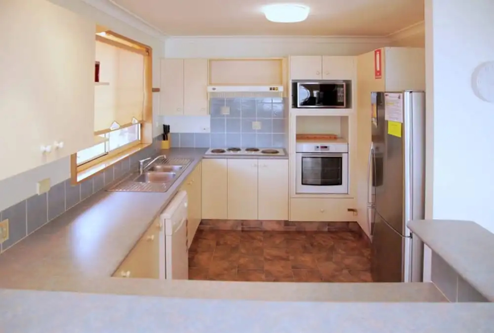 Soldiers Point Road, 50