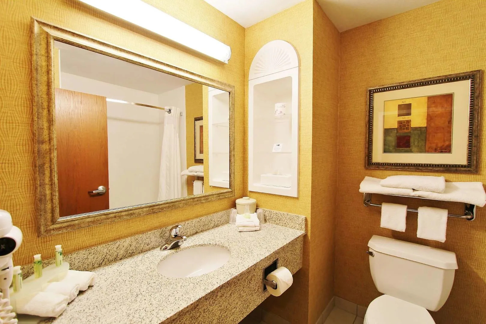 GreenTree Inn & Suites in Pinetop