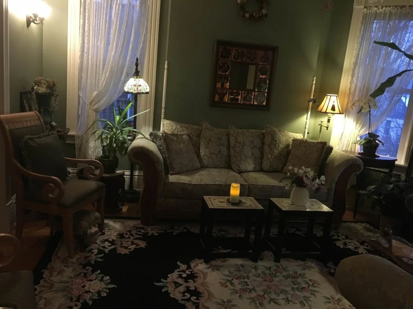 Historic Iron Horse Inn