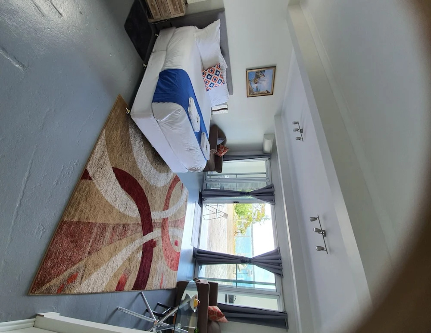 Applebay Guest House