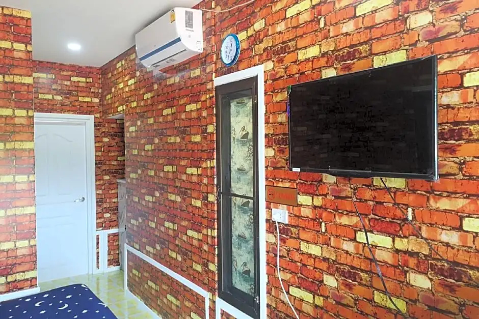 OYO 1092 Sea Of Love