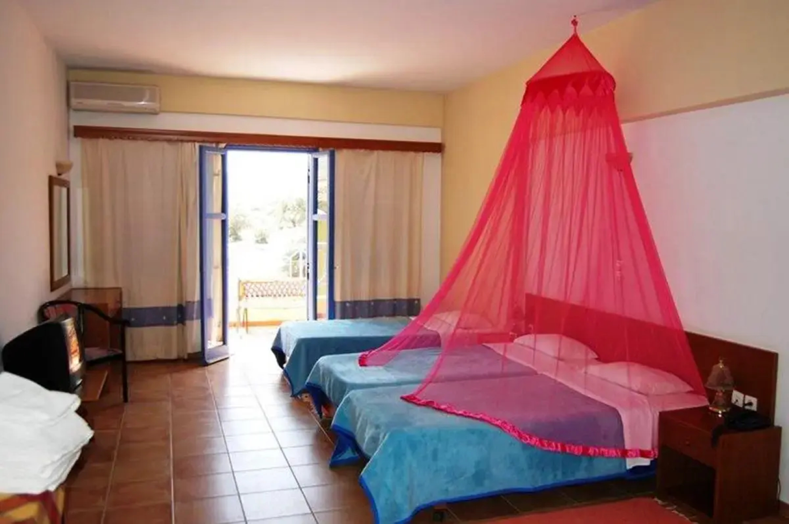 Shivas Village Hotel
