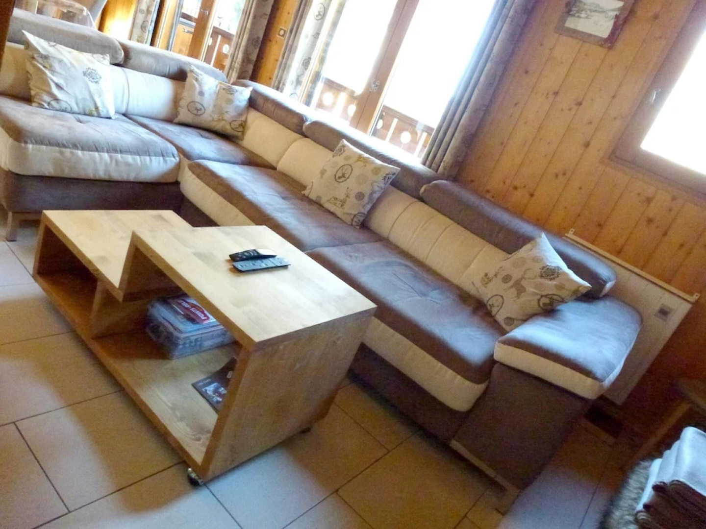 Chalet With 3 Bedrooms in Arâches-la-frasse, With Wonderful Mountain View, Furnished Terrace and Wifi - 600 m From the Slopes