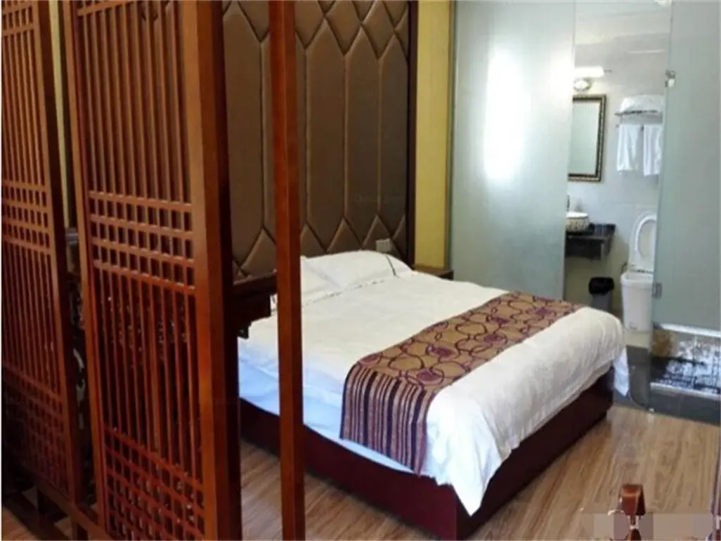 Changshou Hotel