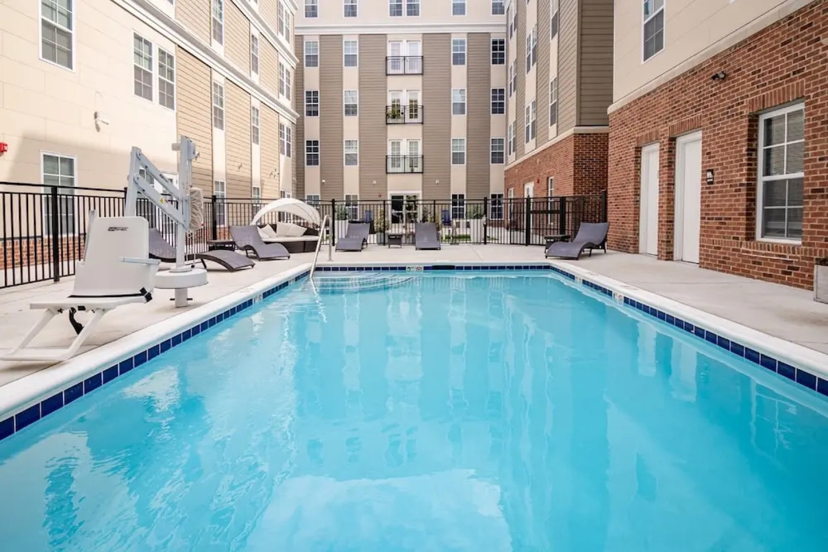 Church Hill District Condos by Barsala