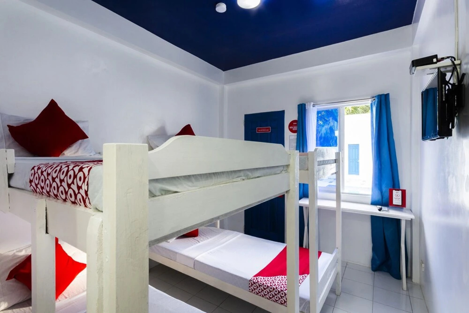 OYO 466 Issa's Haven