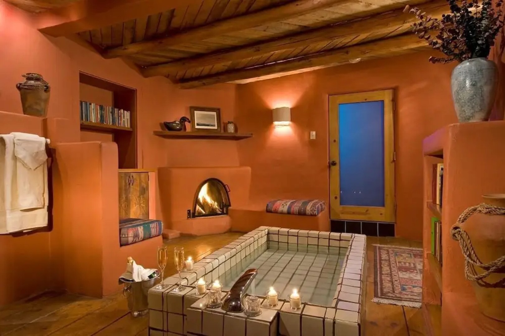 Adobe & Pines Inn