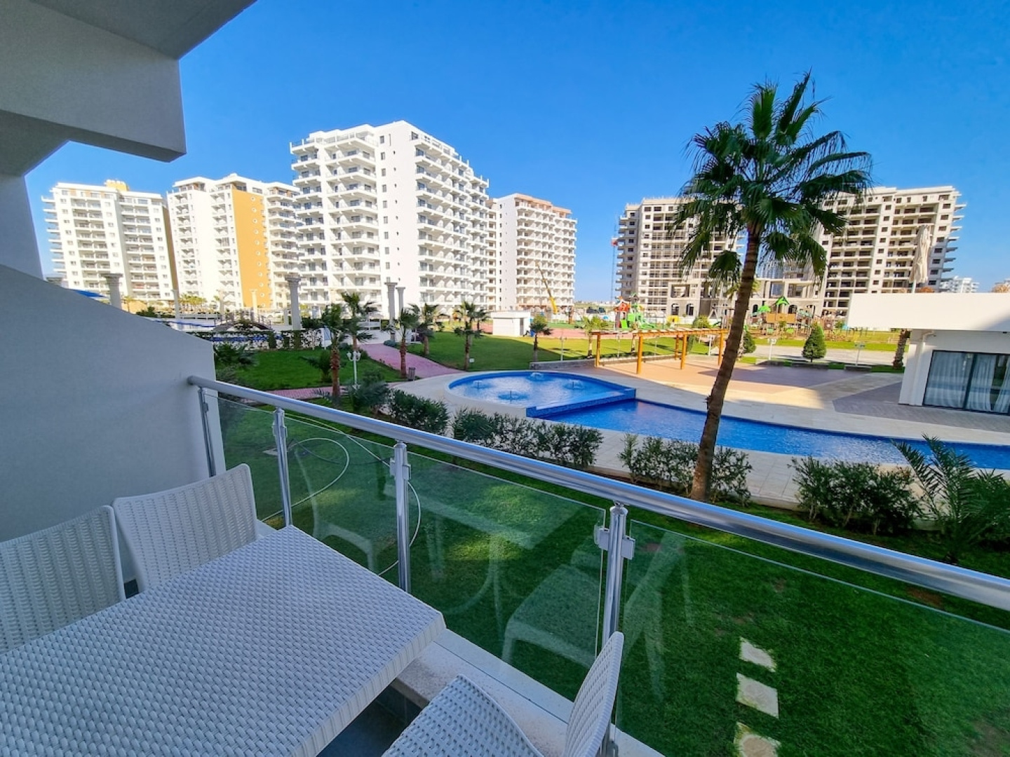 Tiberius Pool Apartments