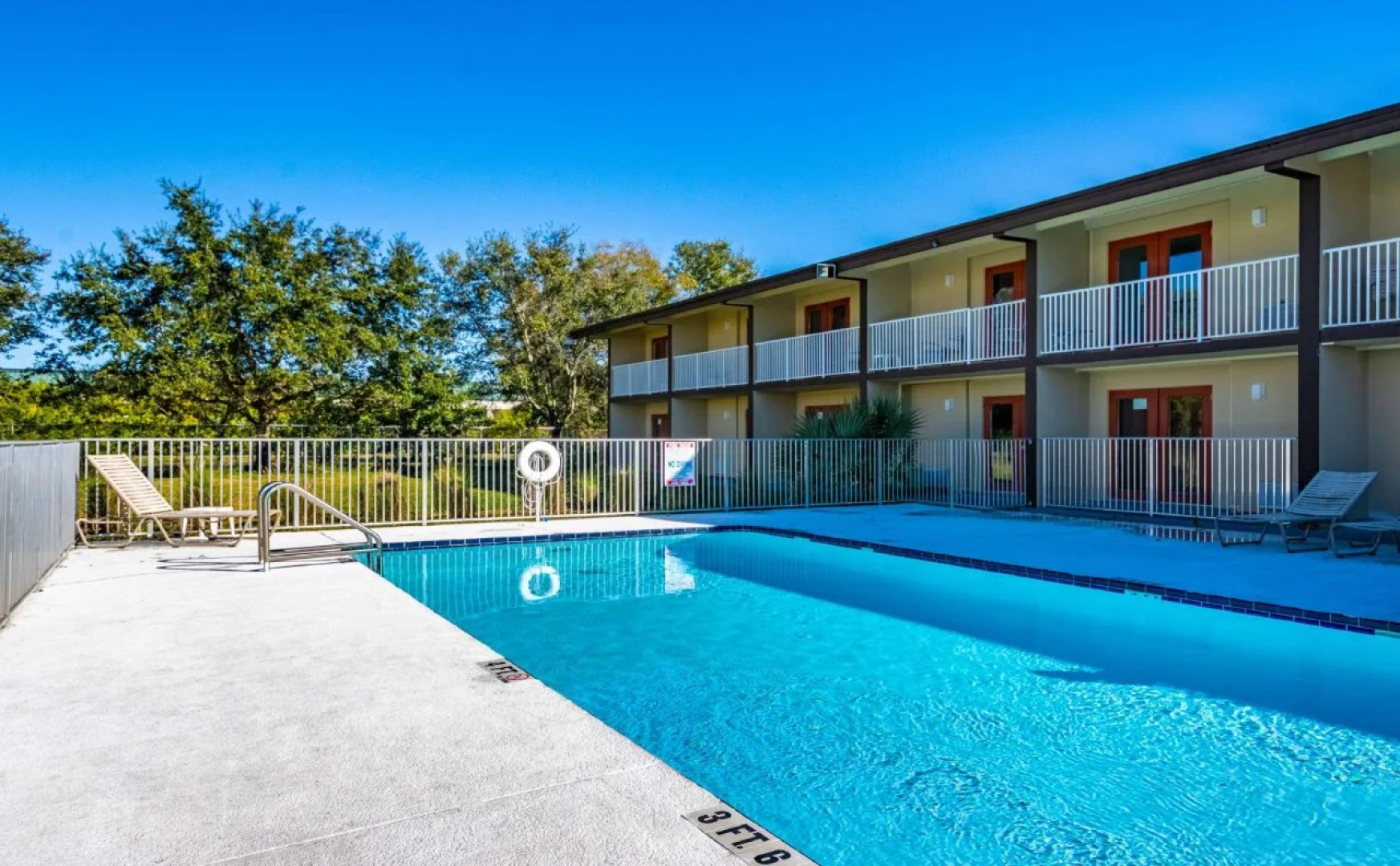 Clearwater Hotel