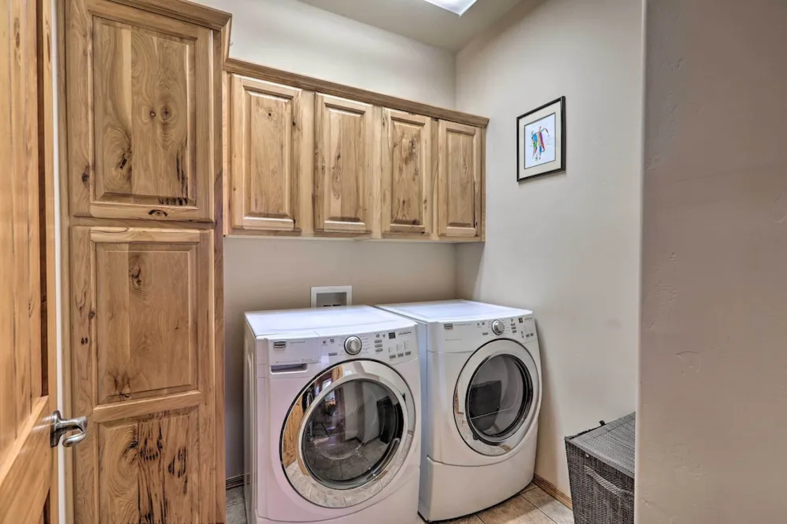 Pet-friendly Show Low Townhome w/ Deck & Grill!