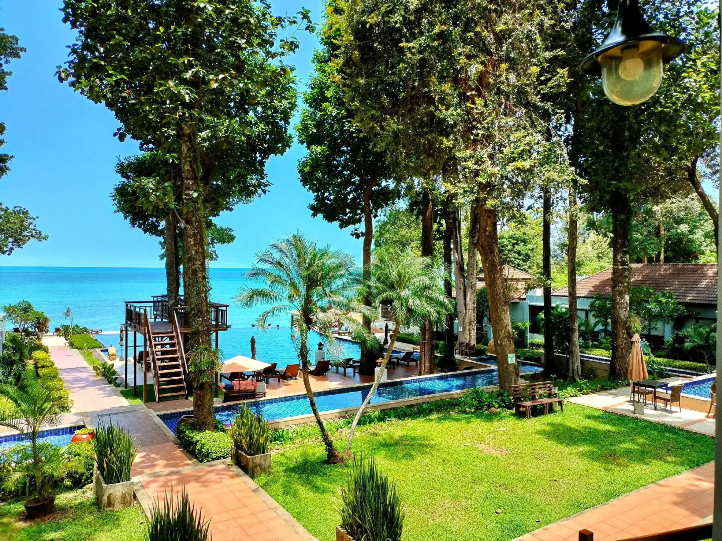 Chang Buri Resort & Spa (SHA Plus+)