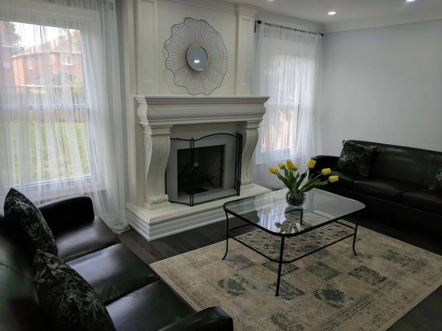 QuickStay - Beautiful 5bdrm House in Vaughan