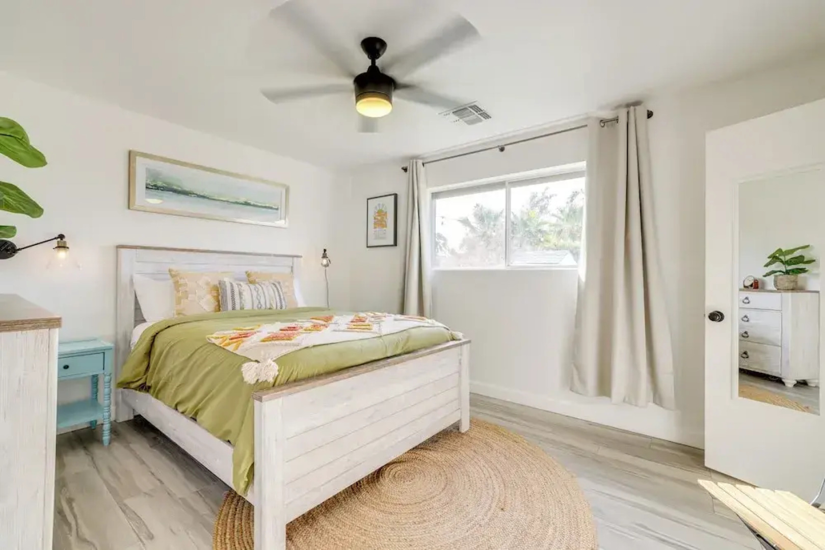 4 Mi to Dtwn: Home w/ Fire Pit & Patio in Tempe