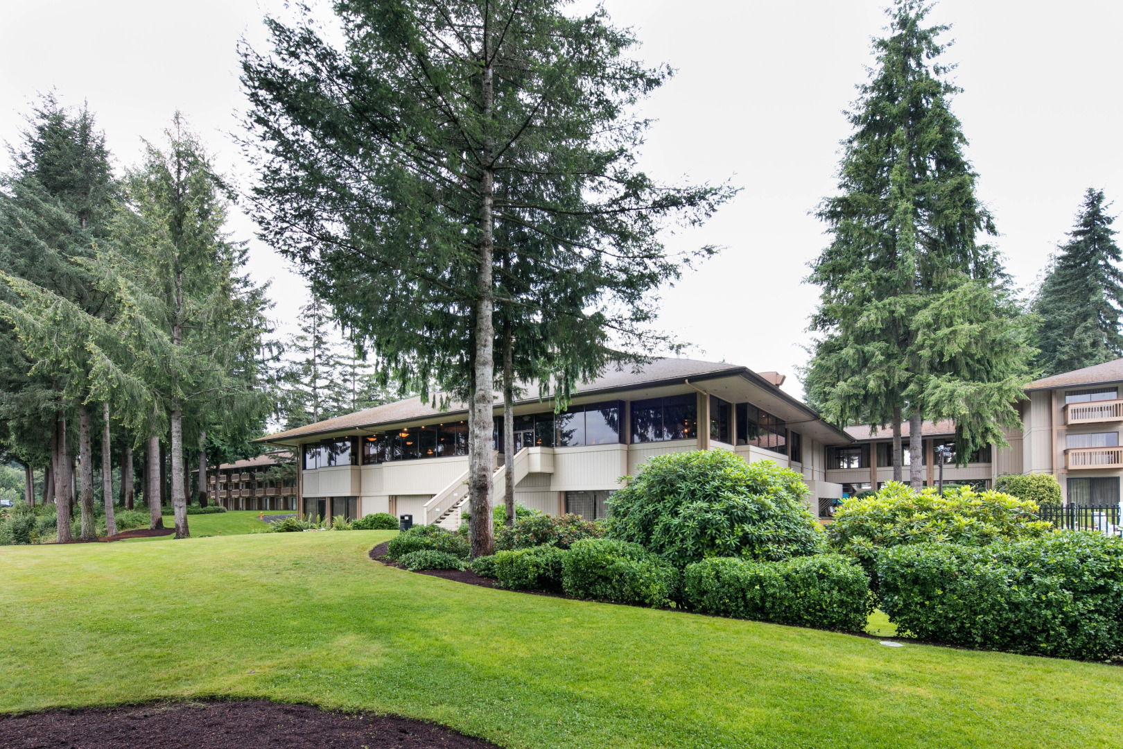 Red Lion Hotel Olympia