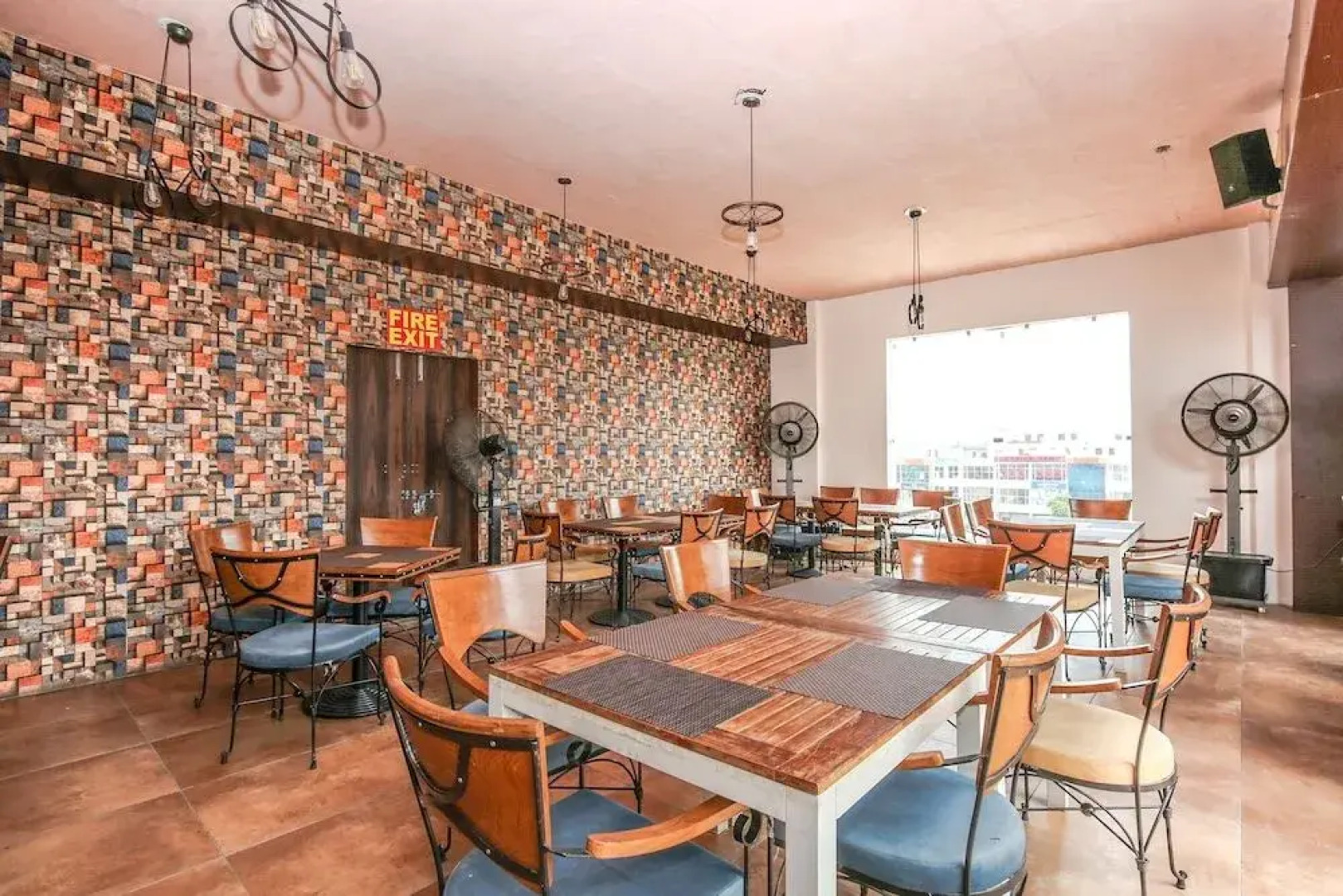 Collection O 509 Arista Hotel