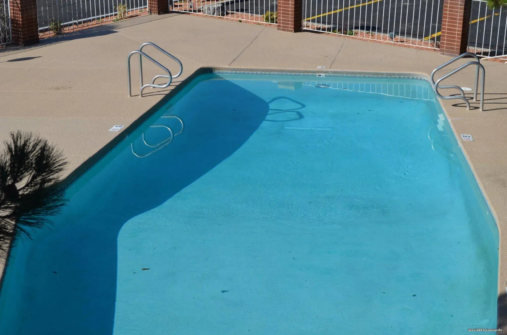 Best Western El Rey Inn Suites