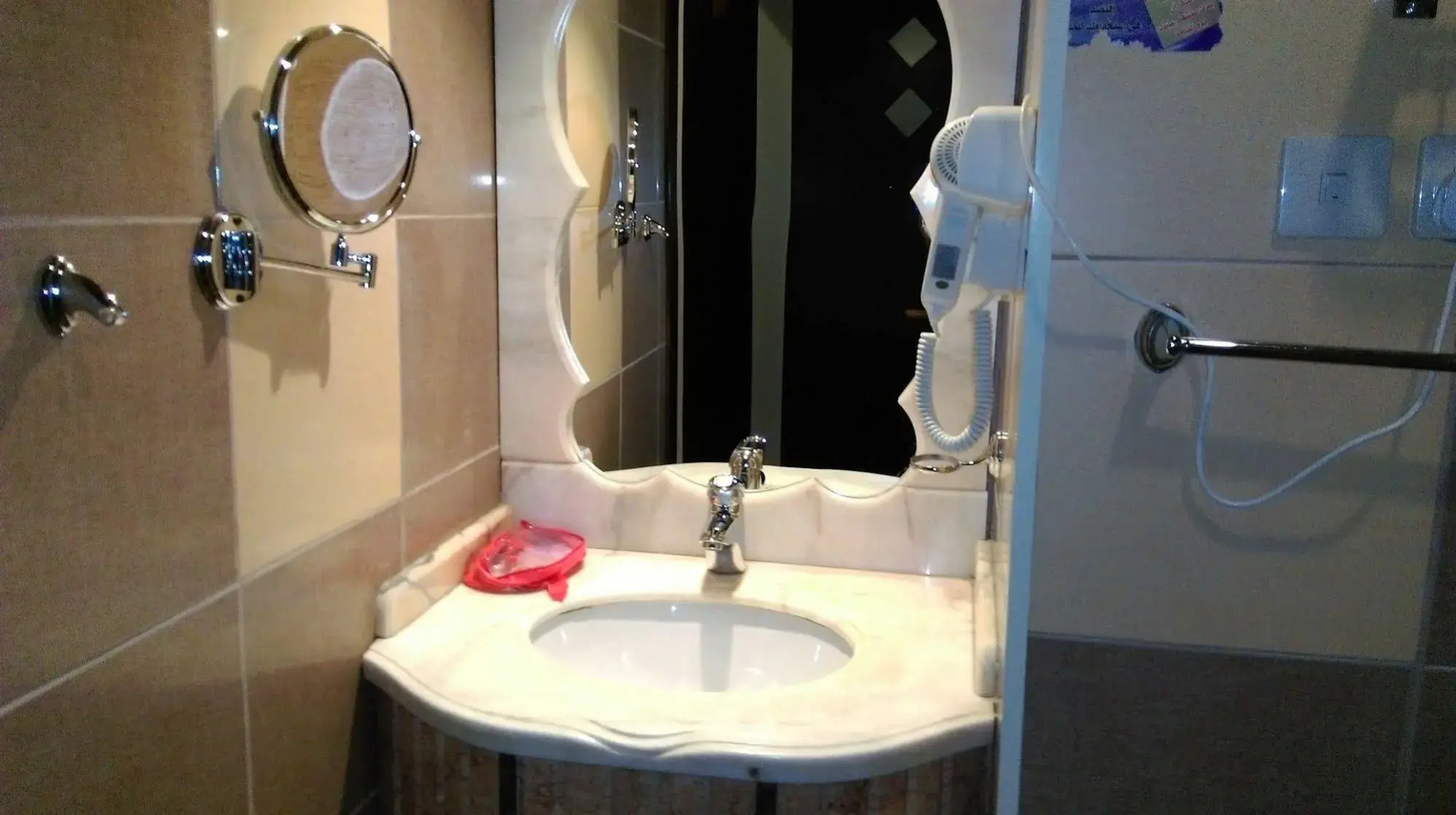 La Fontaine Sarat Abha Hotel