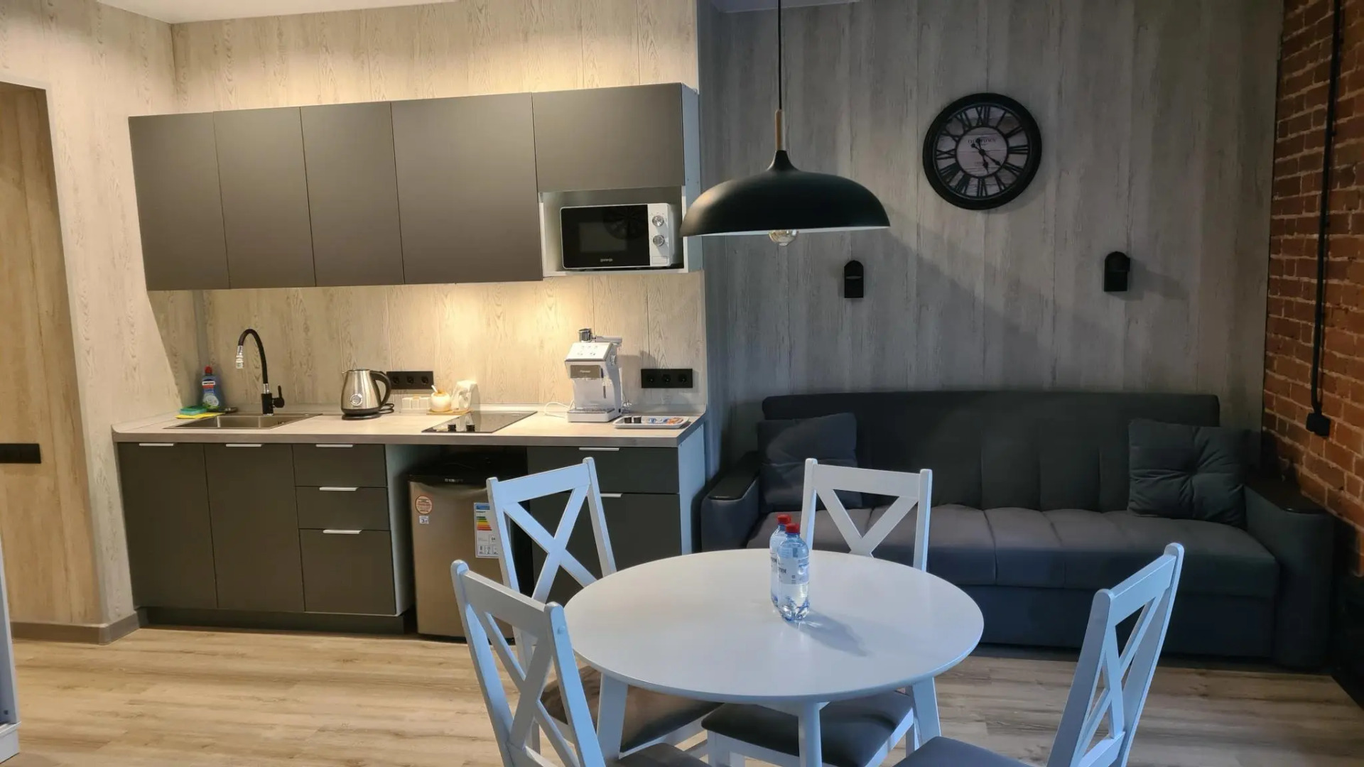 Апартаменты на переулке Первомайский